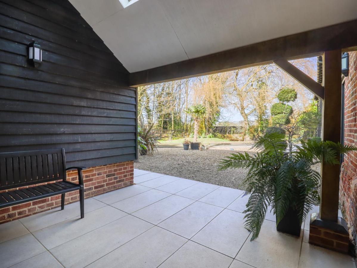 Grange Barn Vila Hessett Exterior foto